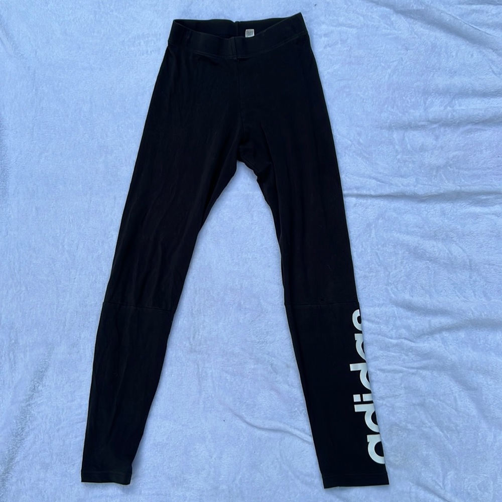 Black Adidas leggings